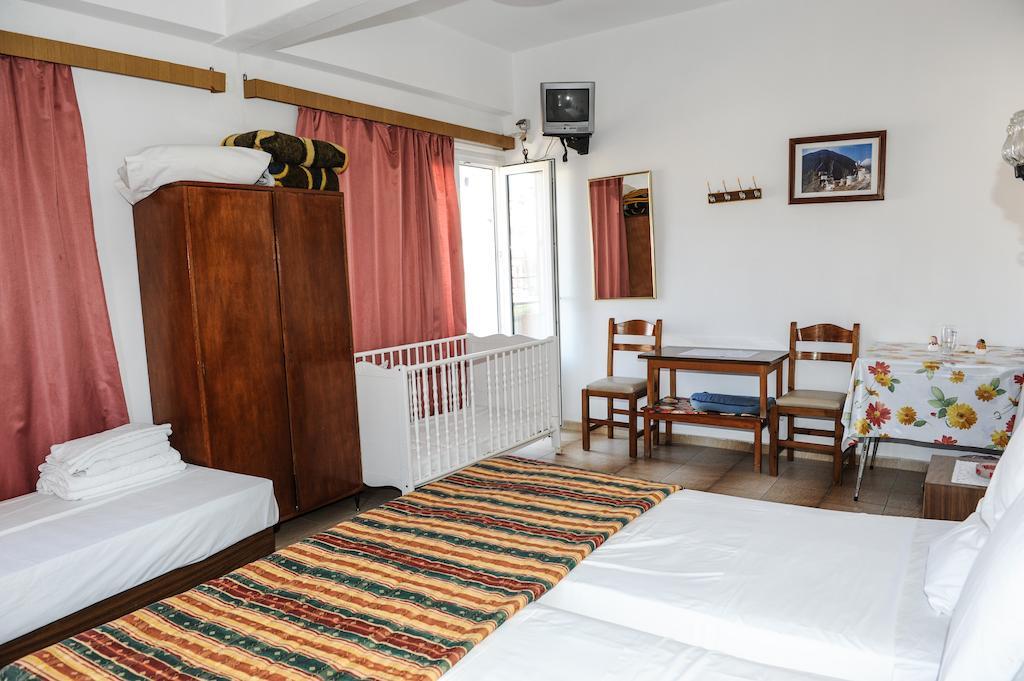Hotel Karpathos Zimmer foto